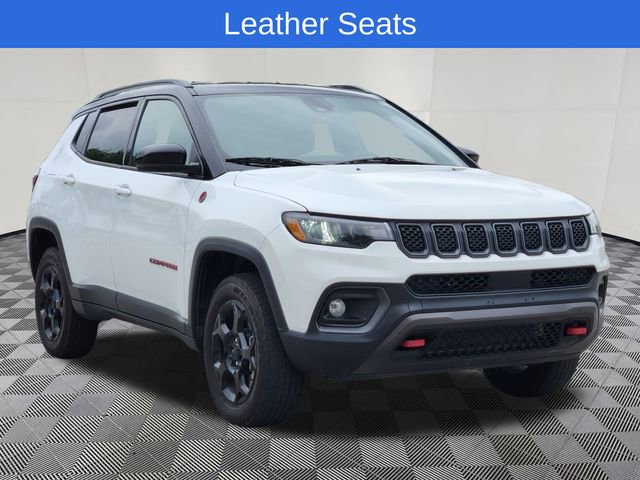 Used 2024 Jeep Compass Trailhawk video 2