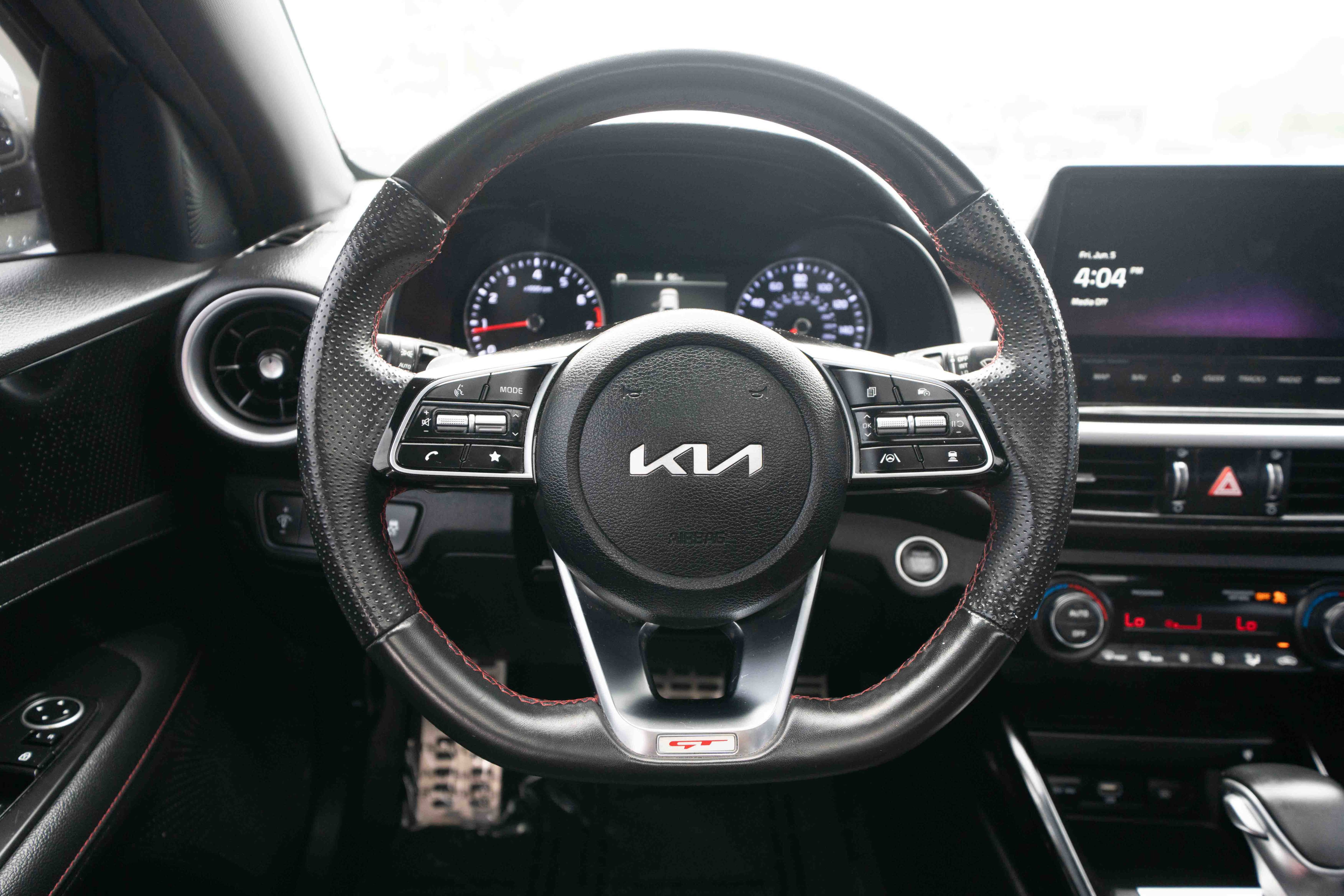 Used 2023 Kia Forte GT w/ GT2 Package FWD image 21