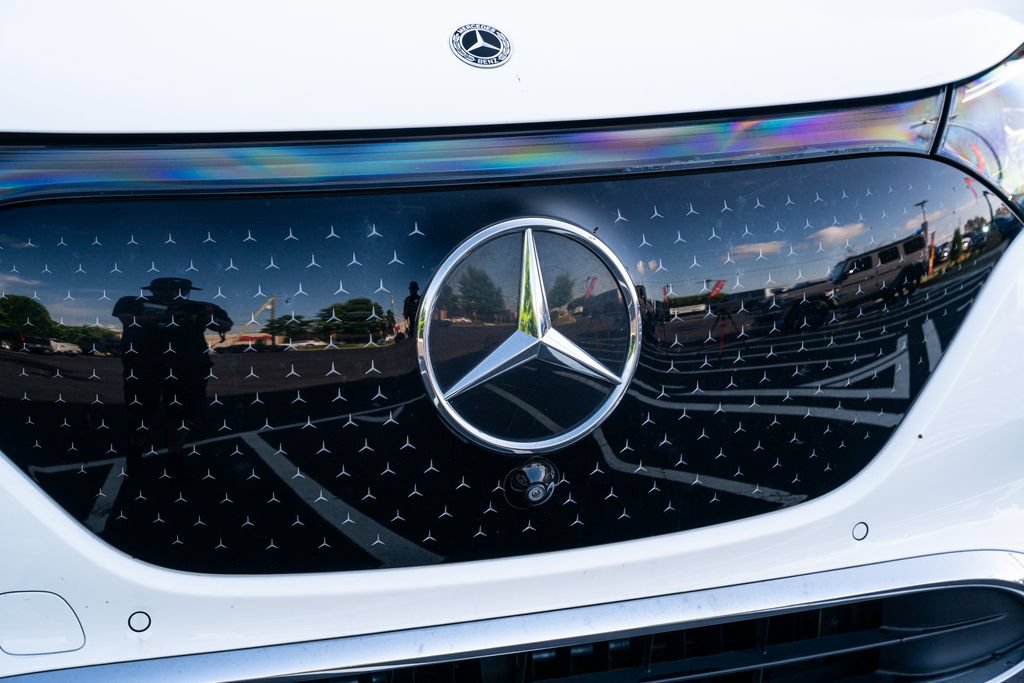 Used 2023 Mercedes-Benz EQE 350+ SUV image 6
