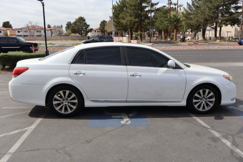 Used 2011 Toyota Avalon Limited FWD image 8