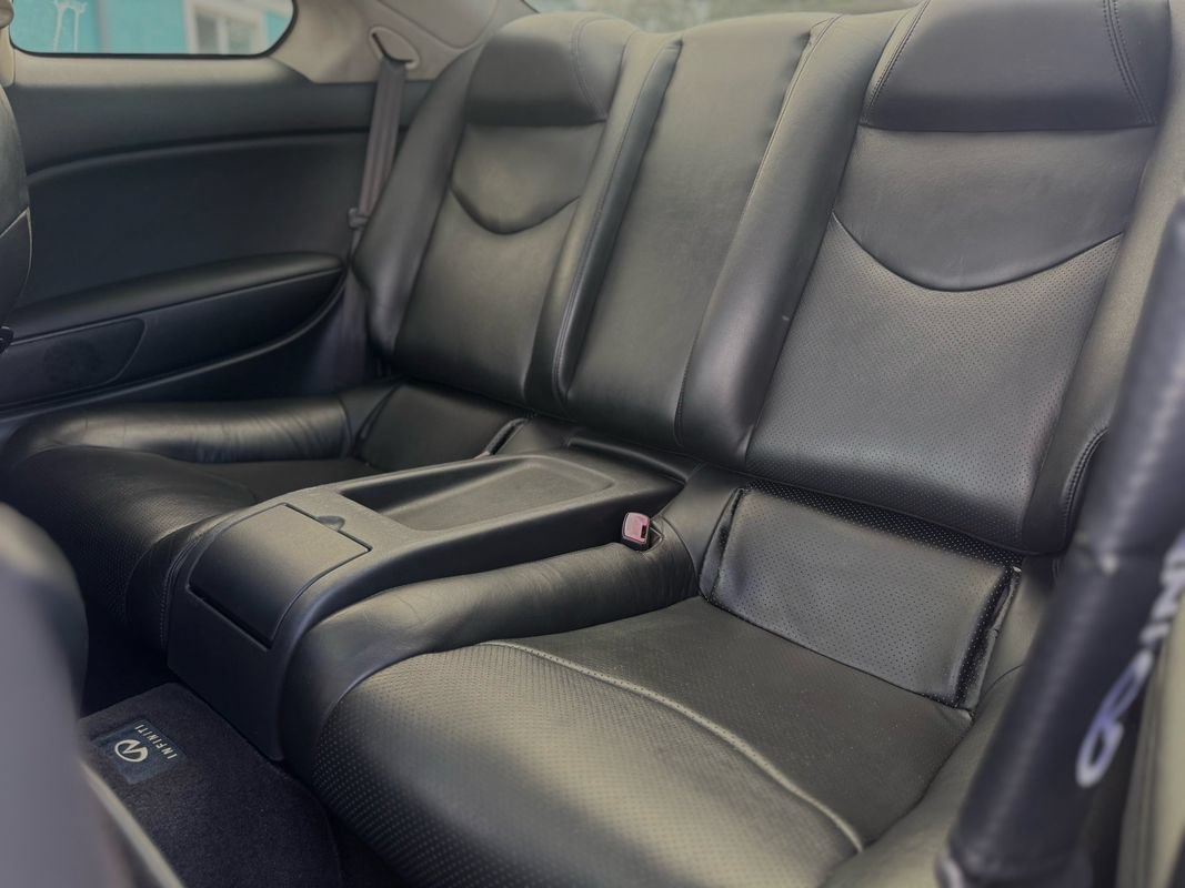 Used 2011 INFINITI G37 Journey w/ Premium Pkg RWD image 12