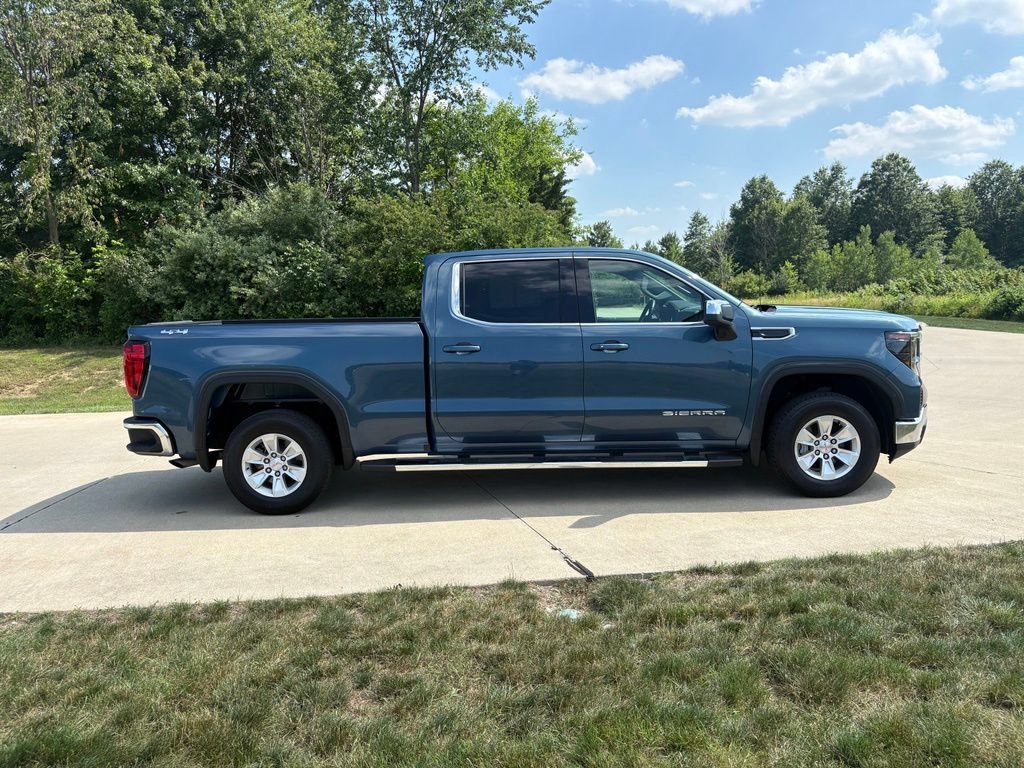 Used 2024 GMC Sierra 1500 SLE AWD/4WD image 10