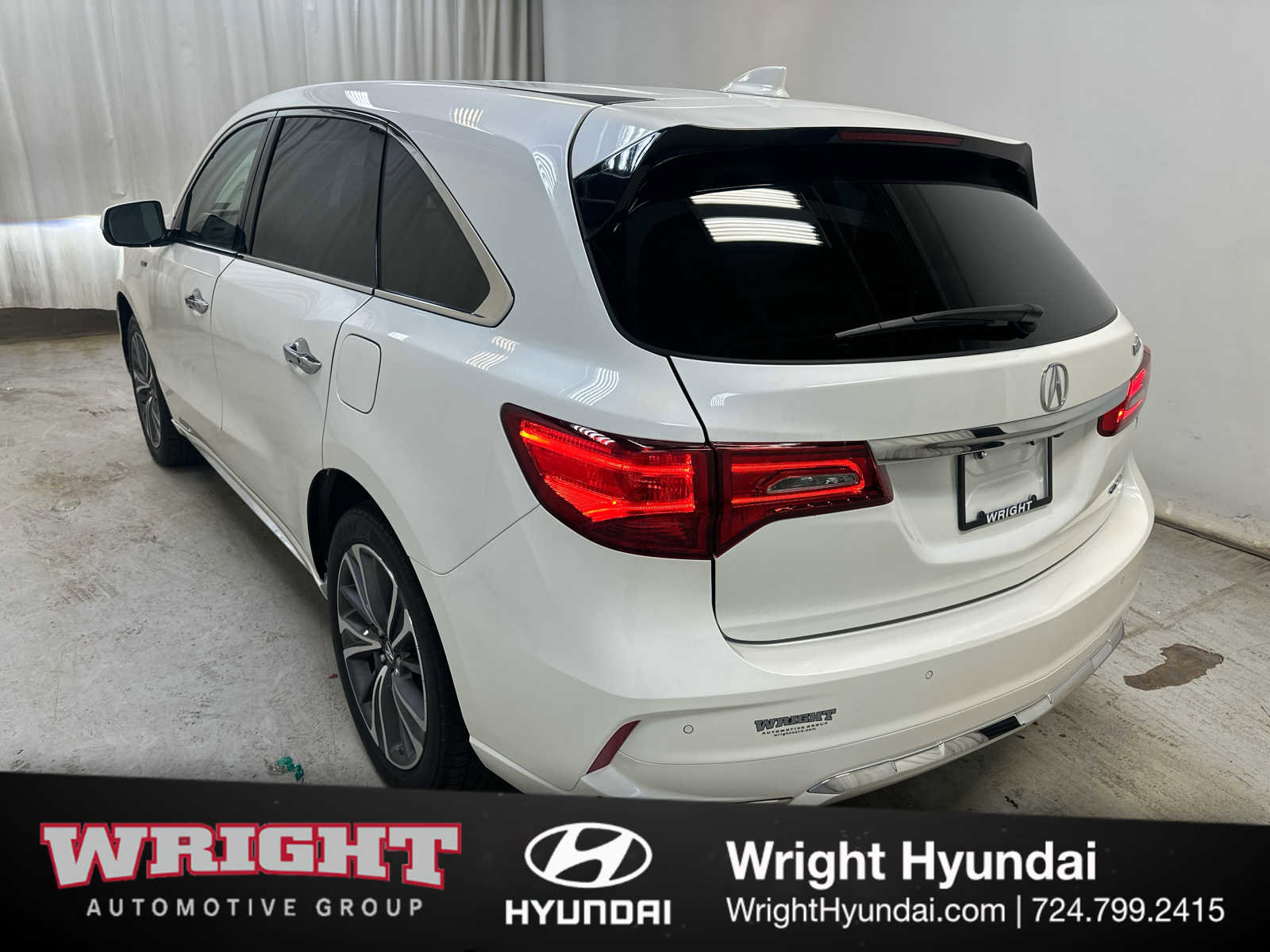 Used 2019 Acura MDX Sport Hybrid w/ Technology Pkg AWD/4WD image 4