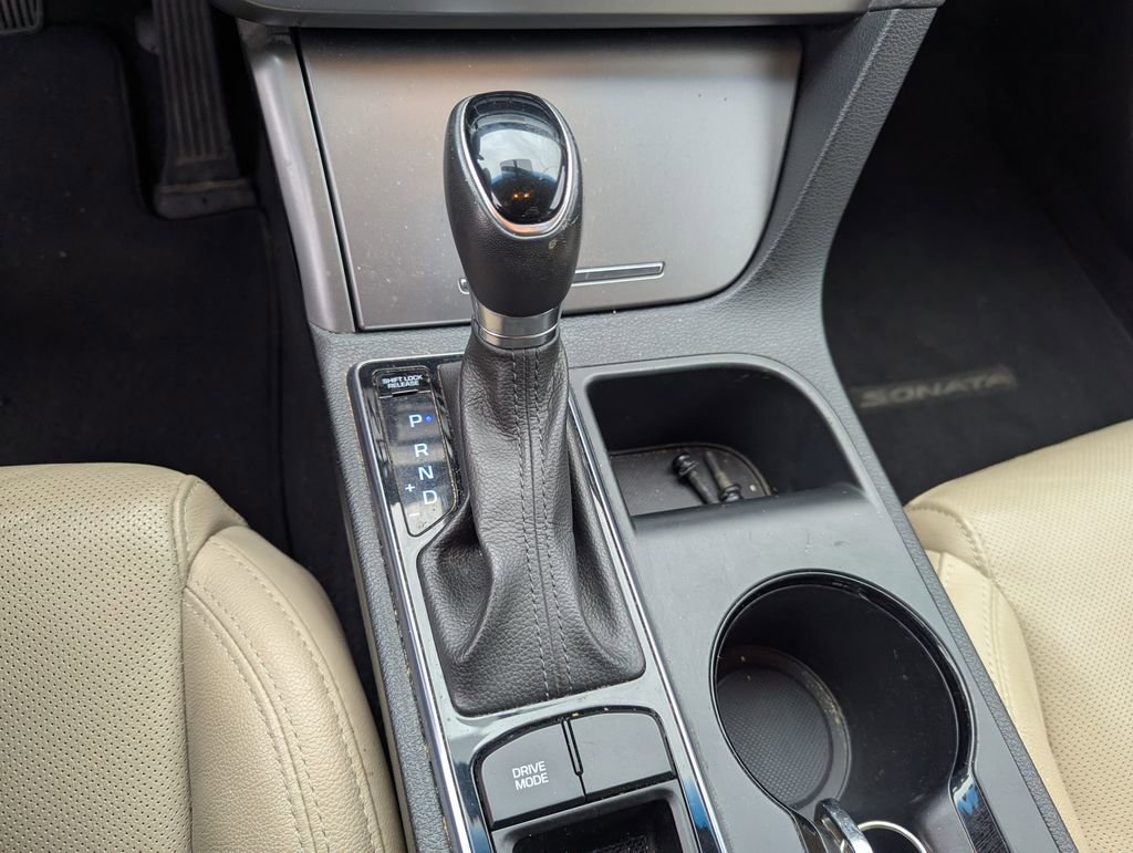 Used 2017 Hyundai Sonata Limited FWD image 15