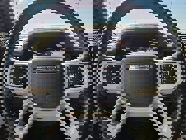 Used 2023 Land Rover Defender 130 X-Dynamic SE image 26