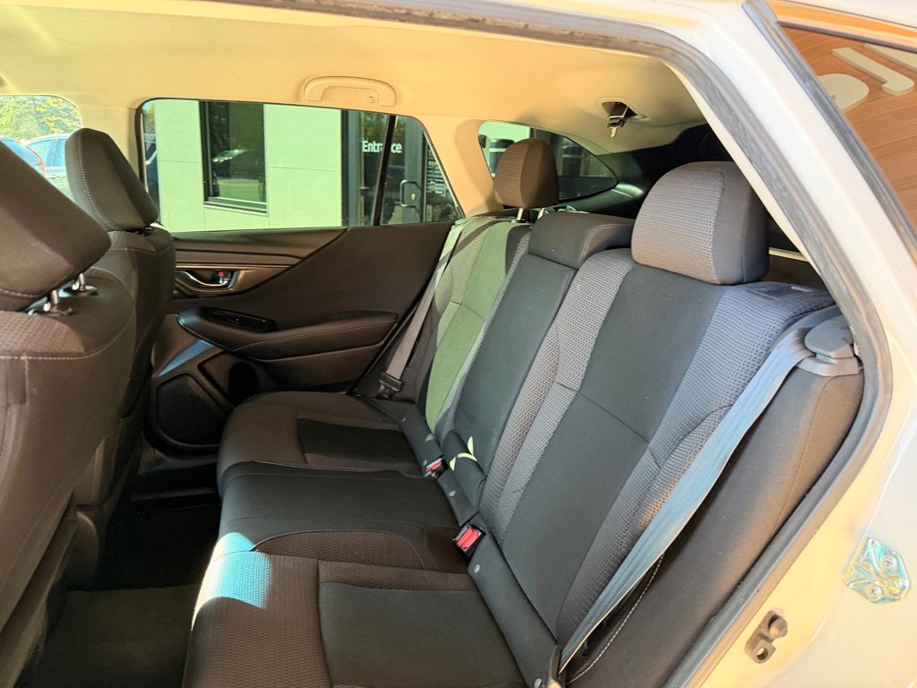 Used 2020 Subaru Outback Premium image 12