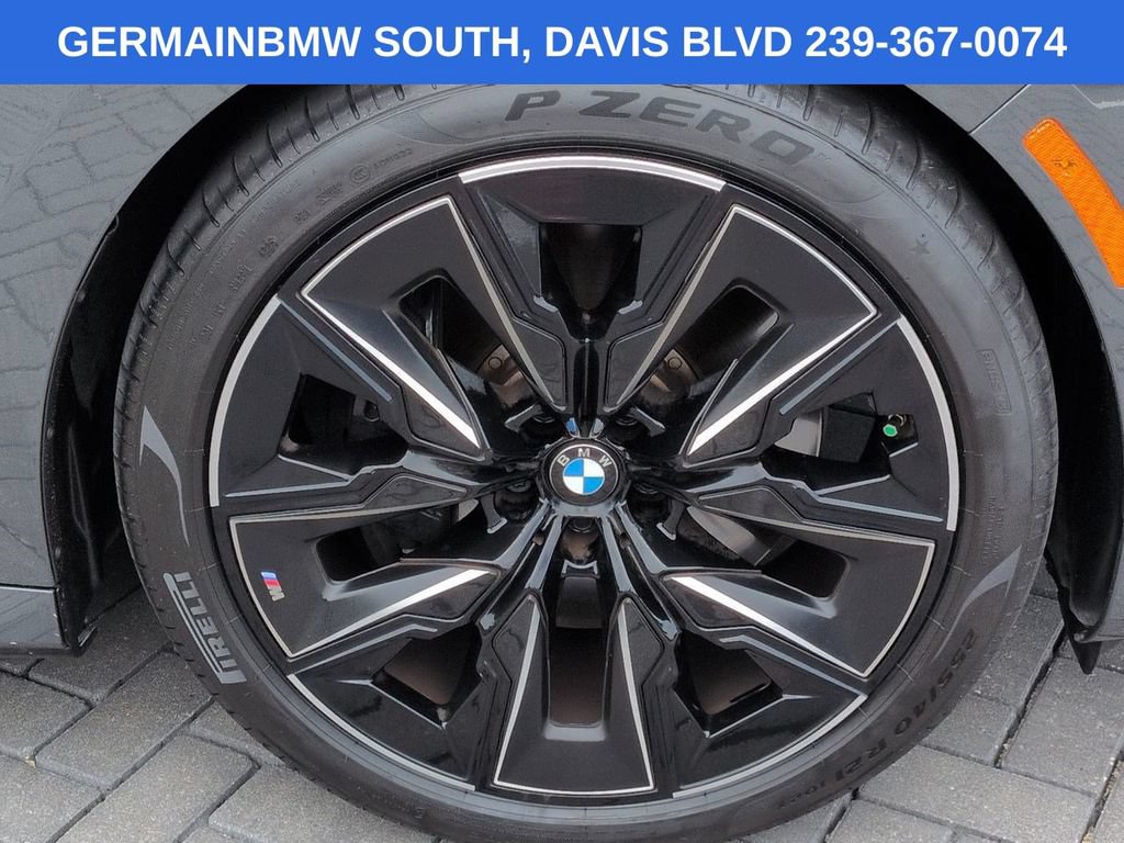 Certified 2023 BMW 740i RWD image 12