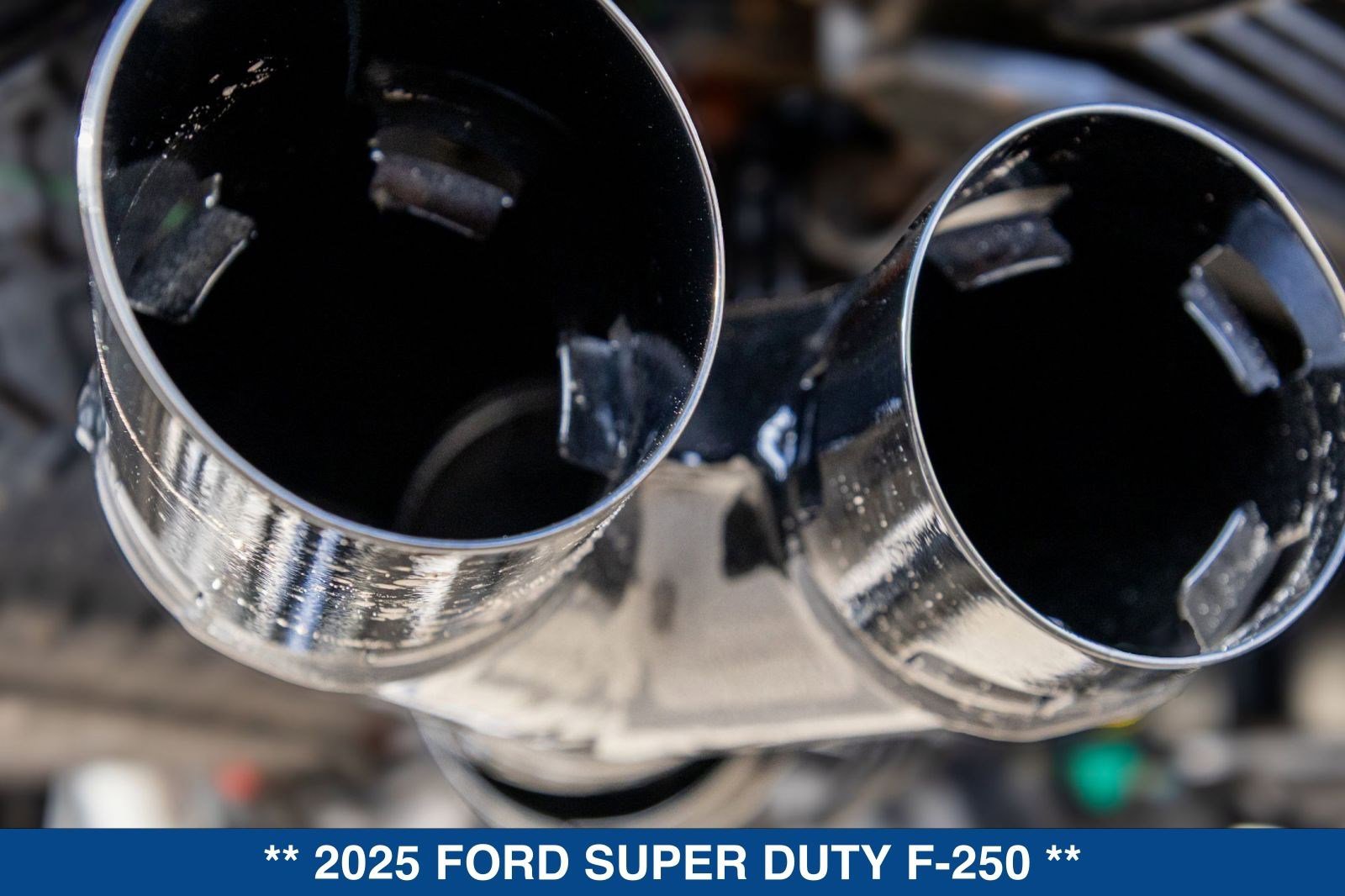 New 2025 Ford F250 Lariat w/ Lariat Ultimate Package image 26