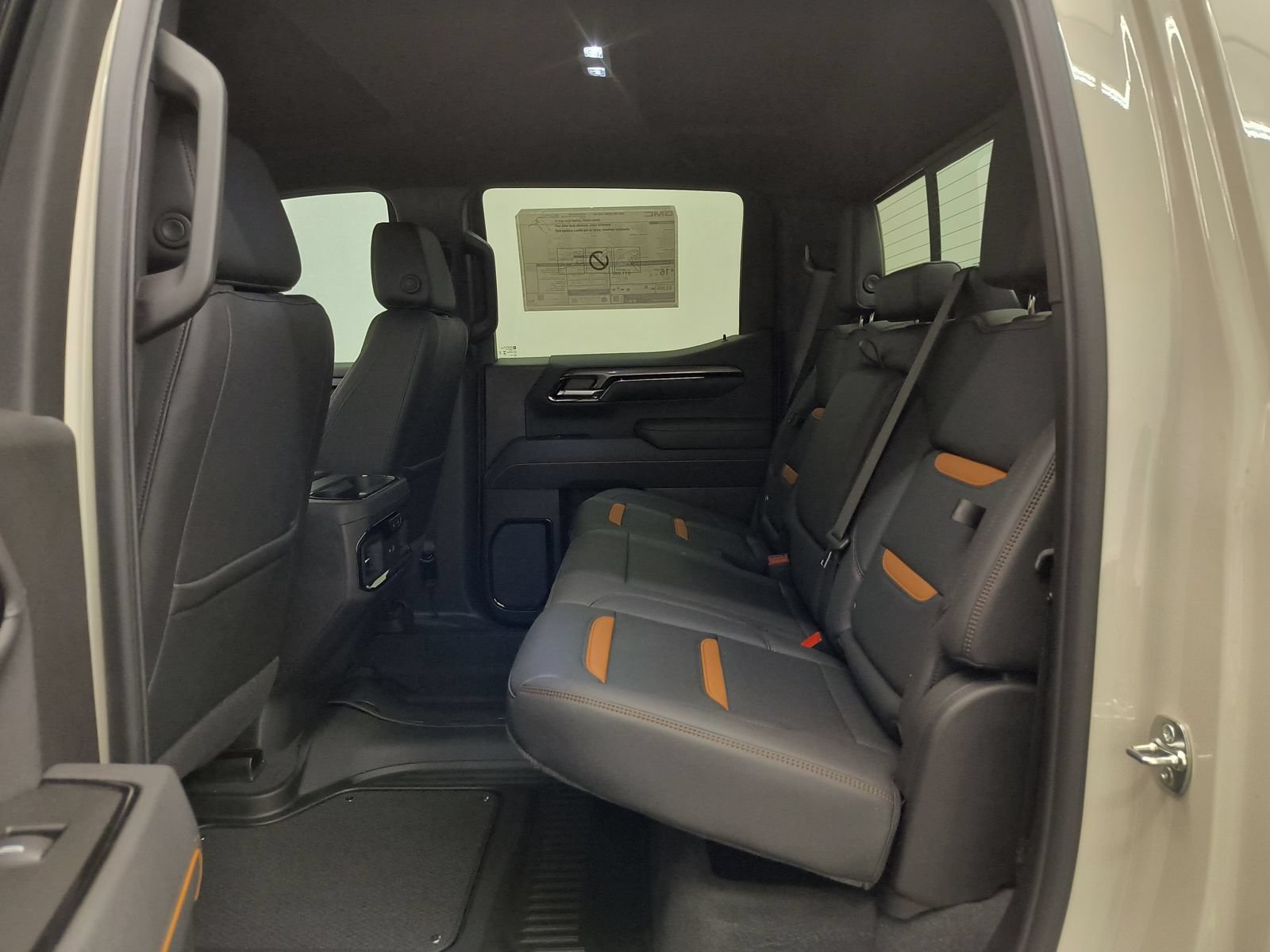New 2026 GMC Sierra 1500 AT4 w/ Technology Package AWD/4WD image 21