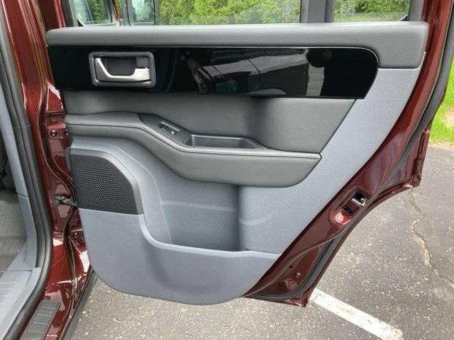 New 2026 INEOS Grenadier Station Wagon AWD/4WD image 31