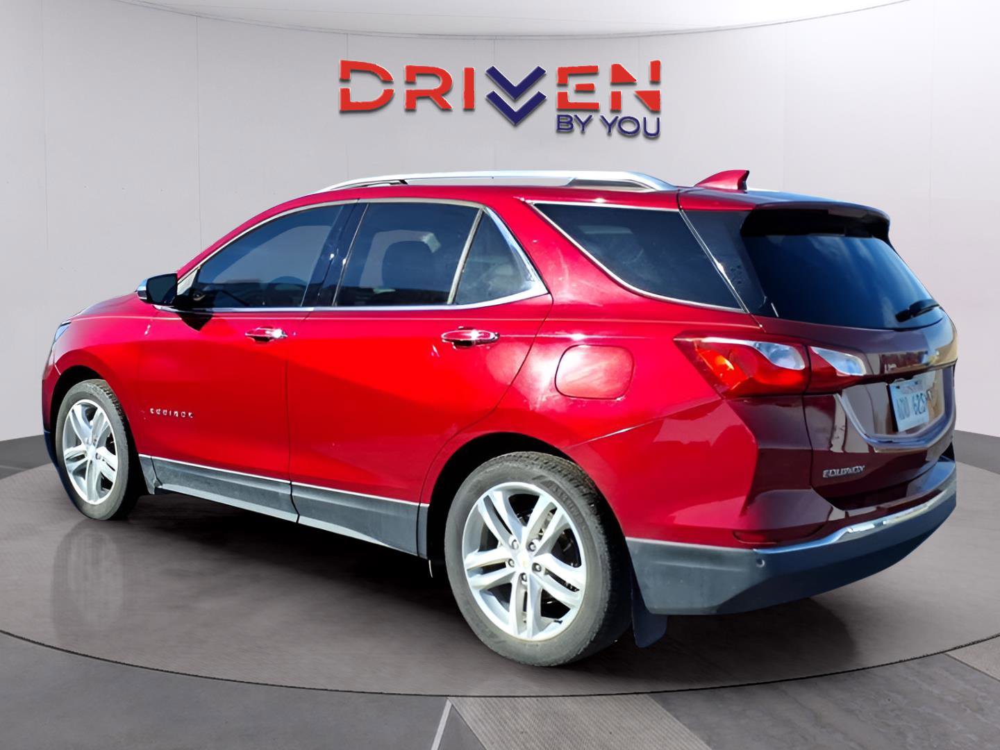 Used 2019 Chevrolet Equinox Premier image 3