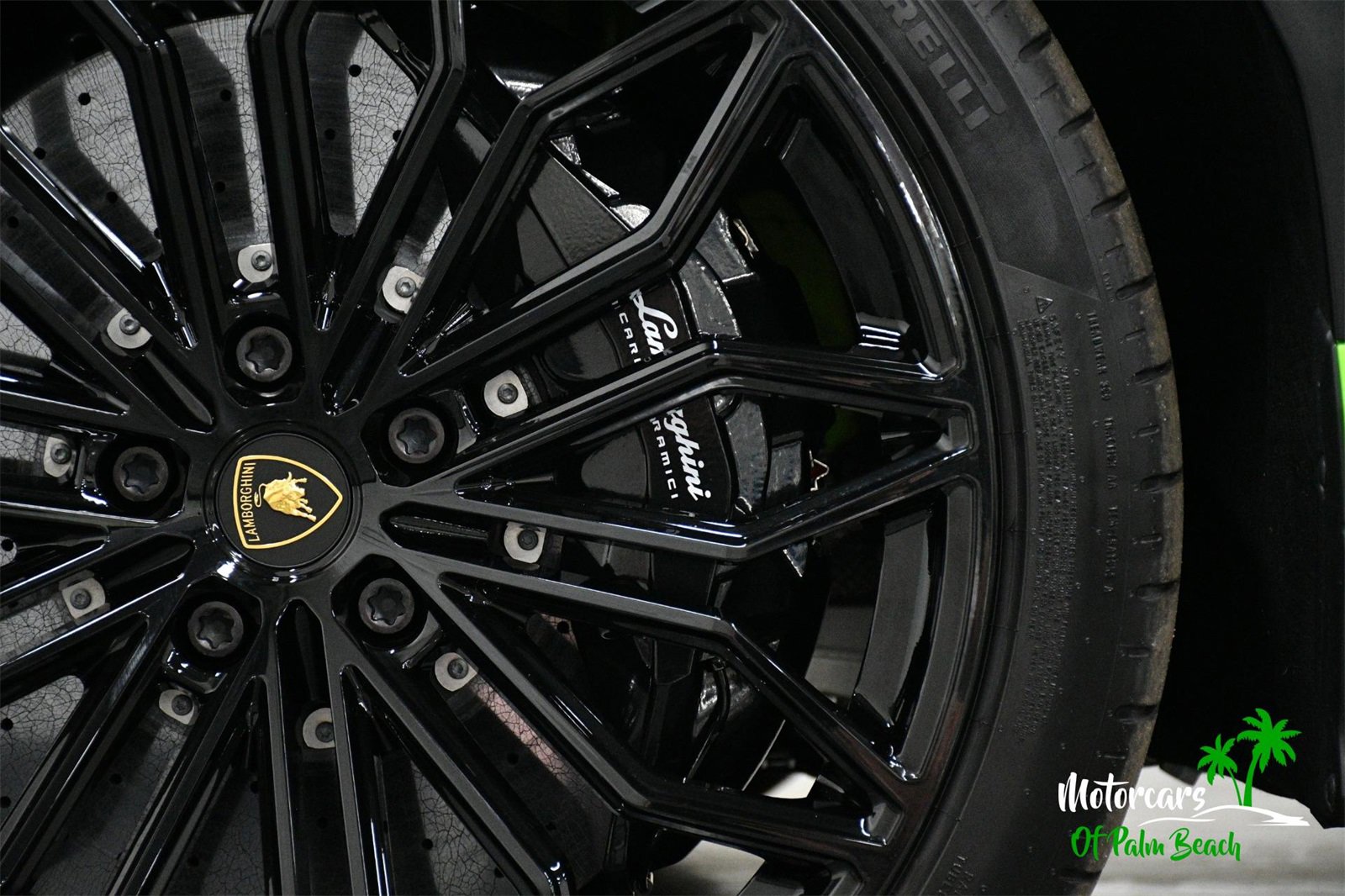 Used 2025 Lamborghini Urus SE image 57