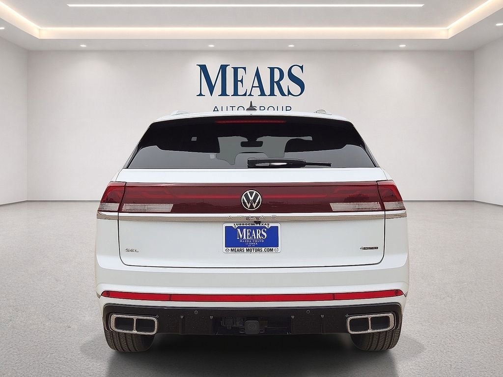 Used 2024 Volkswagen Atlas Cross Sport SEL Premium R-Line AWD/4WD image 4