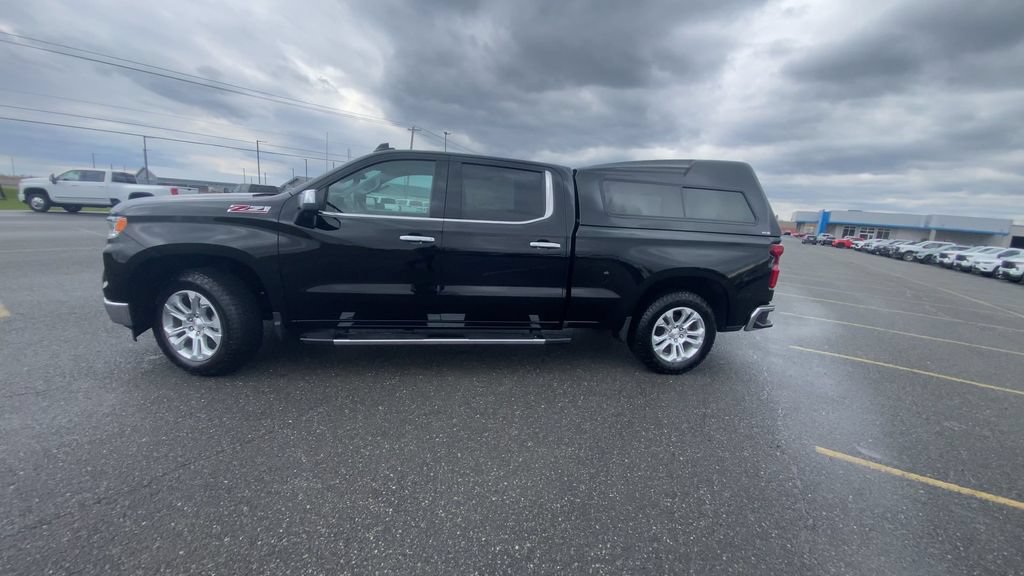 Certified 2024 Chevrolet Silverado 1500 LTZ w/ LTZ Premium Package AWD/4WD image 5