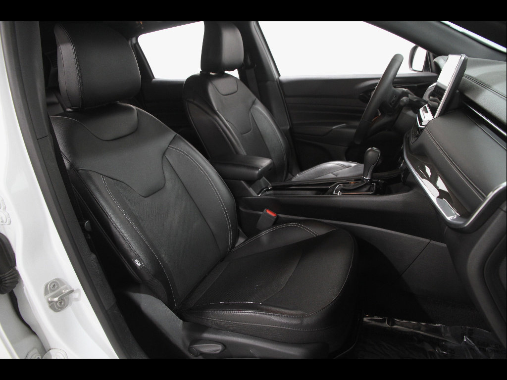 Used 2023 Jeep Compass High Altitude AWD/4WD image 18
