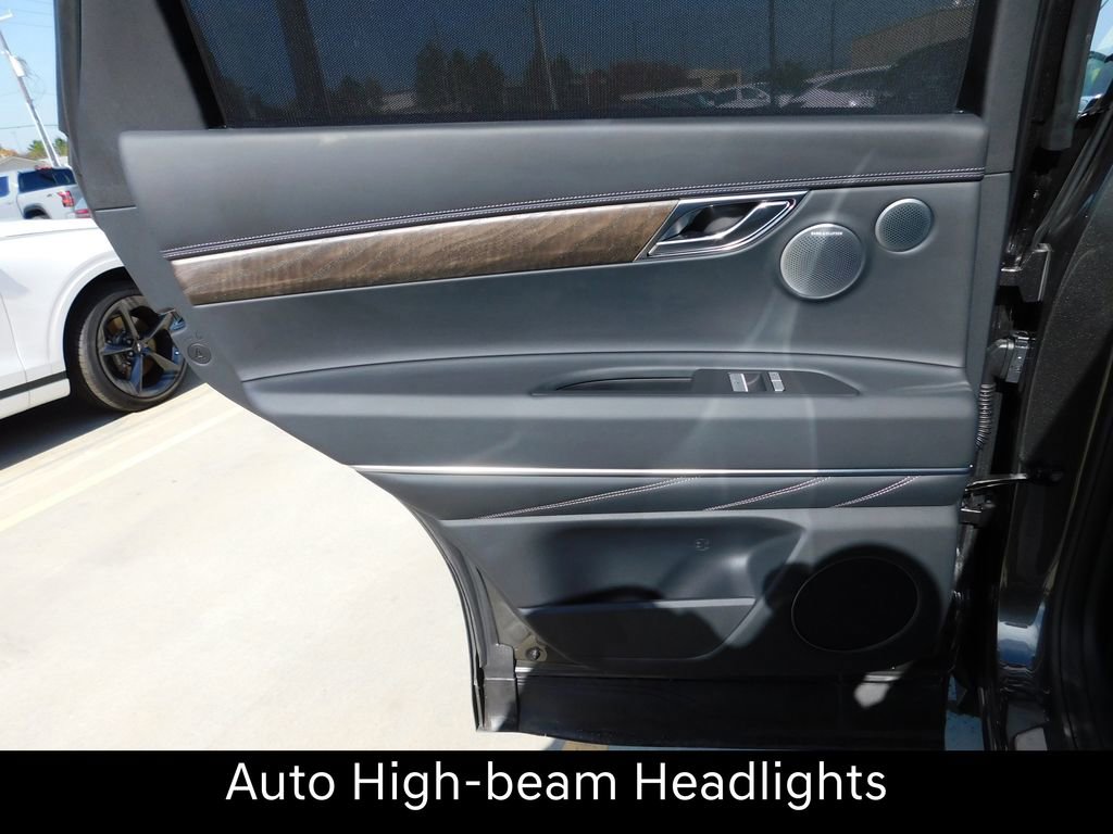 Used 2025 Genesis GV80 3.5T Advanced image 15