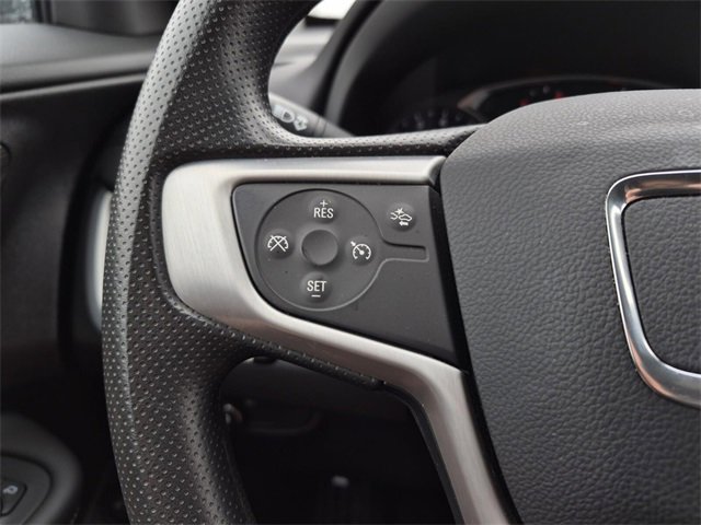 Used 2024 GMC Terrain SLE w/ Driver Convenience Package image 27