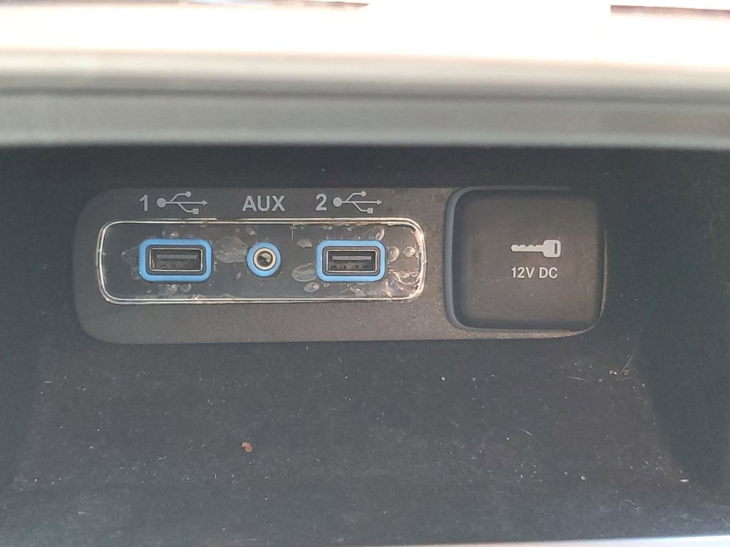 Used 2019 Jeep Grand Cherokee Altitude image 23