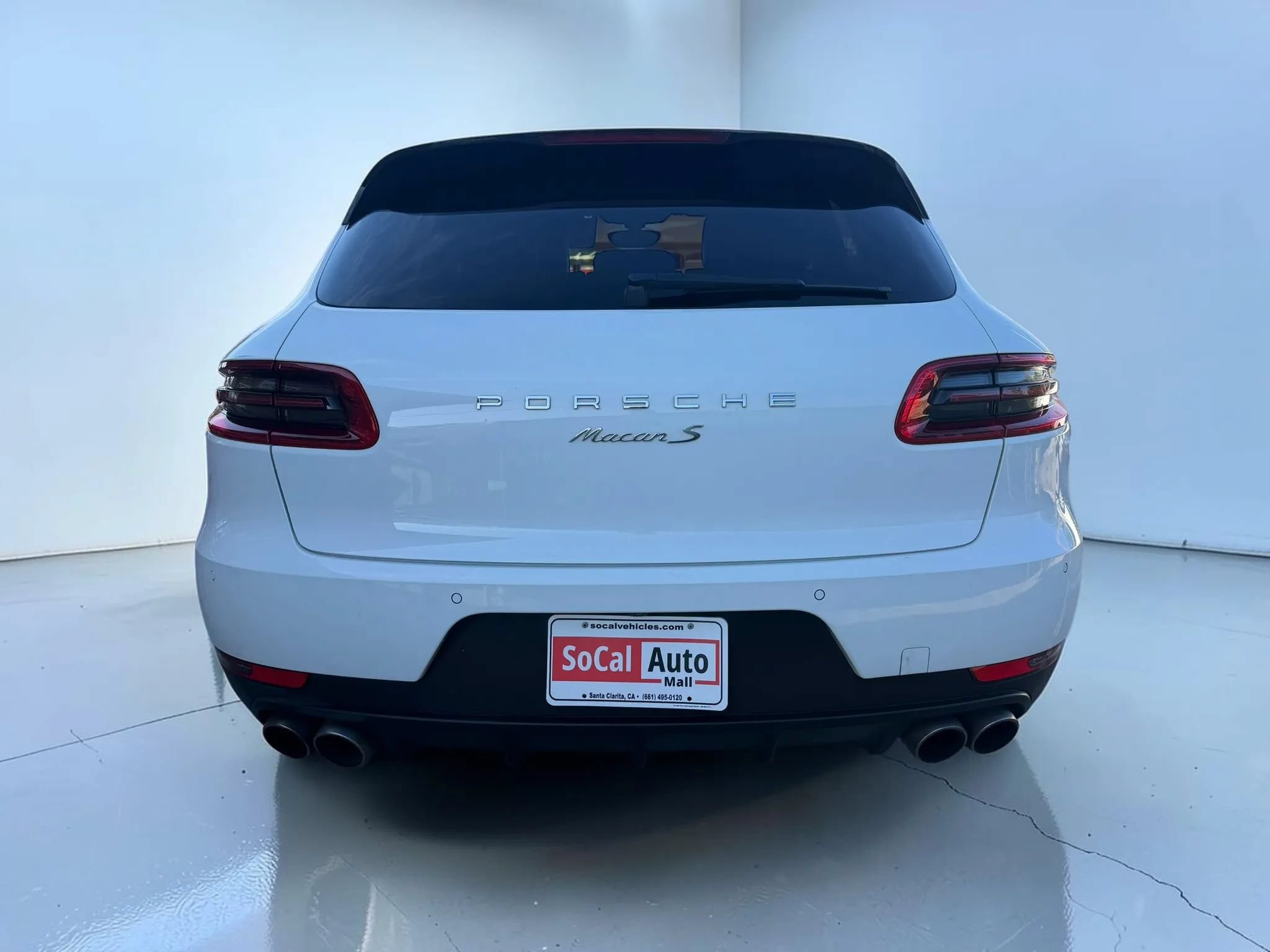 Used 2015 Porsche Macan S AWD/4WD image 4