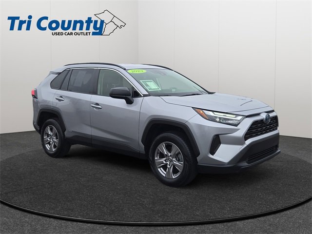 Certified 2023 Toyota RAV4 LE image 1