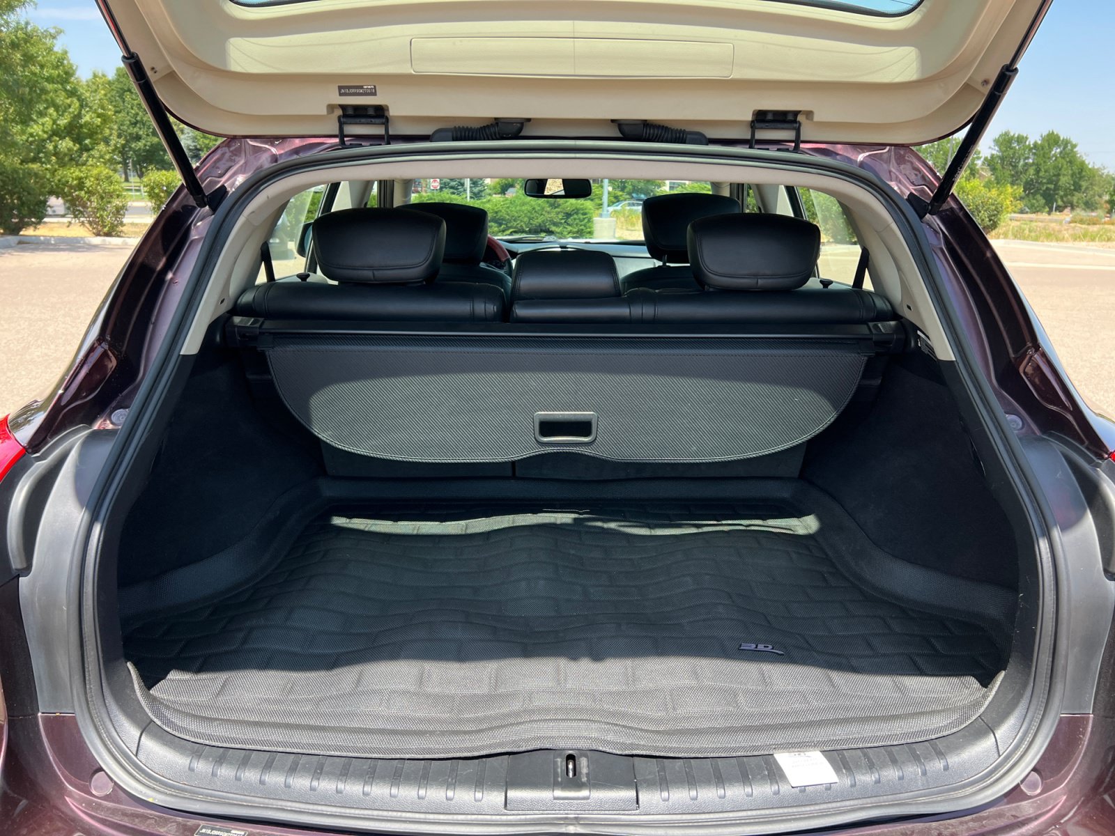 Used 2016 INFINITI QX50 AWD w/ Premium Plus Package image 32