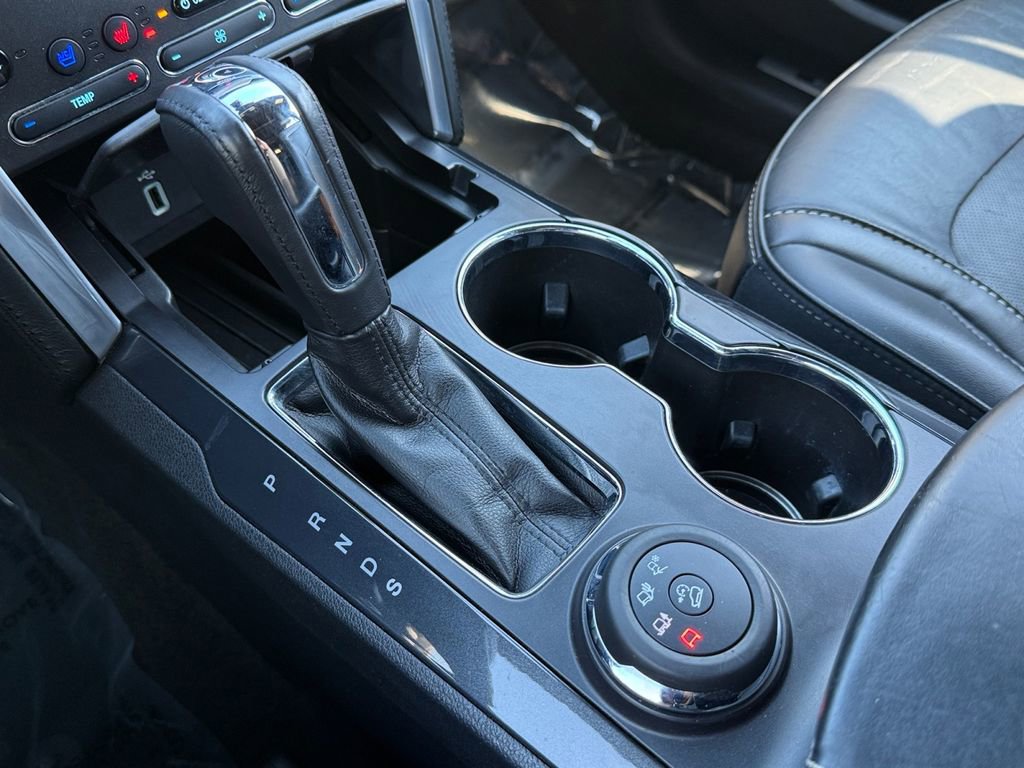 Used 2017 Ford Explorer Platinum image 22