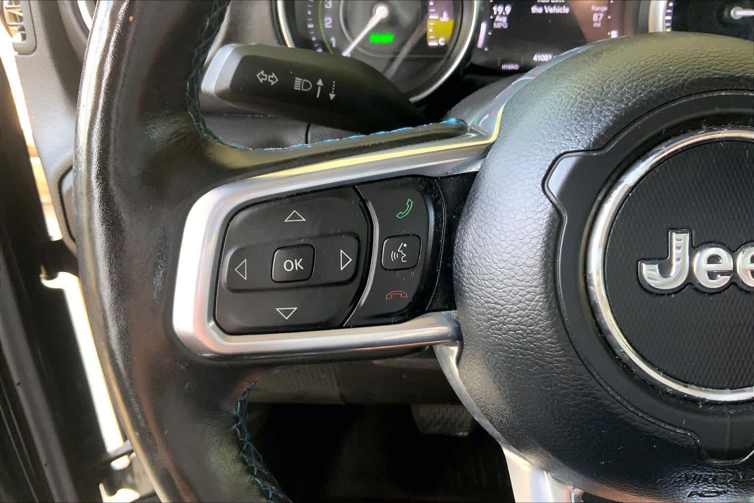 Used 2023 Jeep Wrangler Unlimited Rubicon 4xe w/ Cold Weather Group AWD/4WD image 23