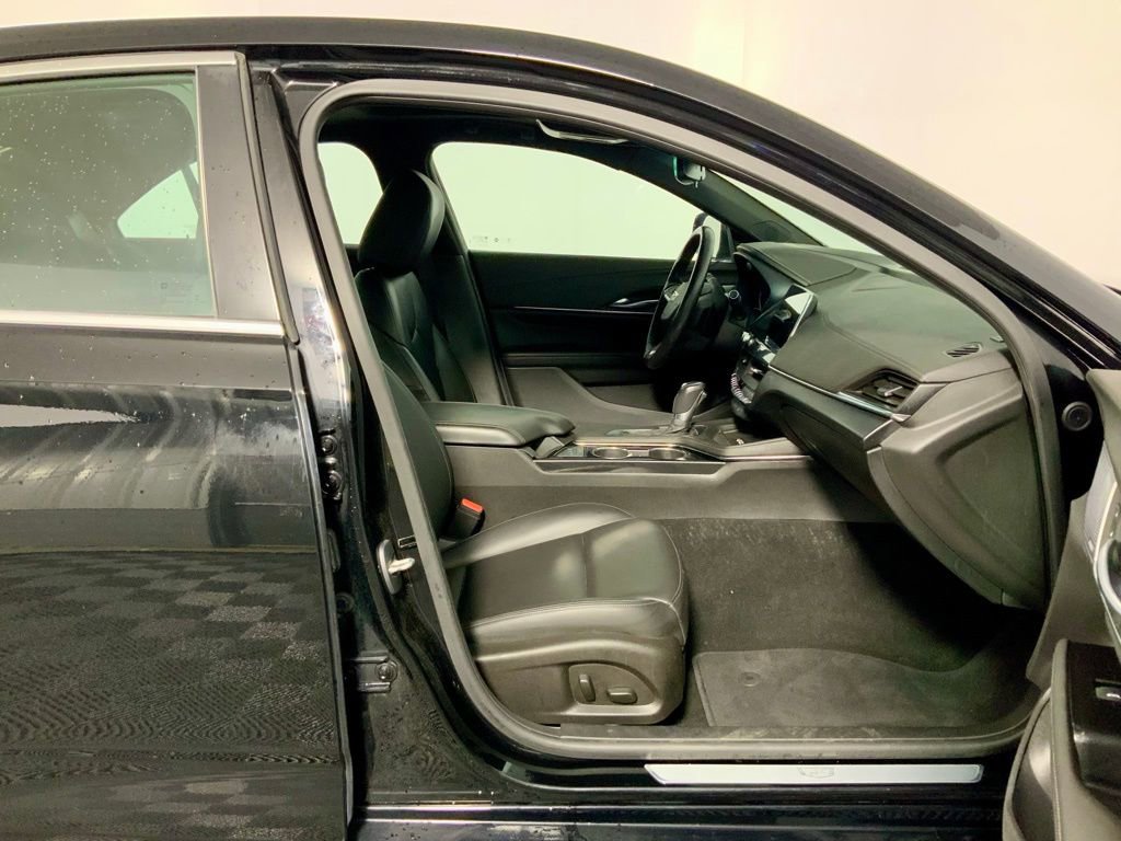 Used 2020 Cadillac CT4 Luxury w/ Sun And Sound Package AWD/4WD image 36
