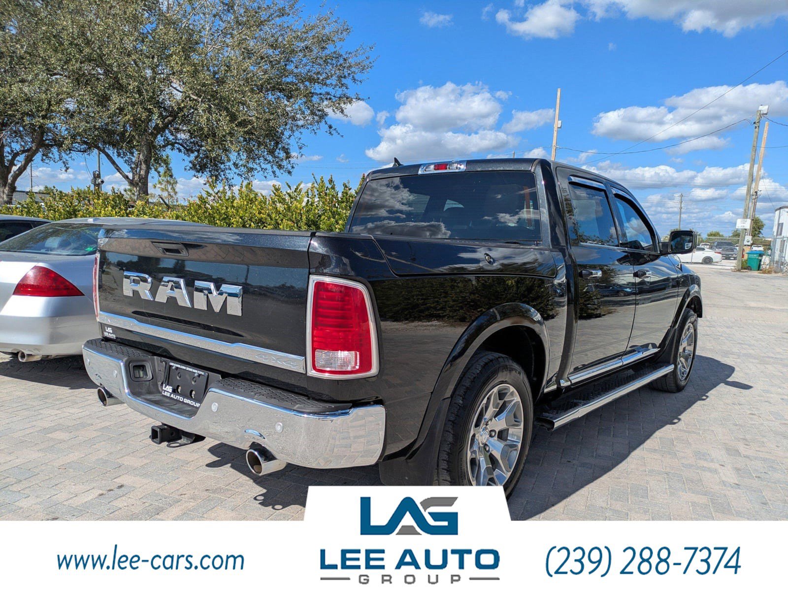 Used 2017 RAM 1500 Limited AWD/4WD image 3