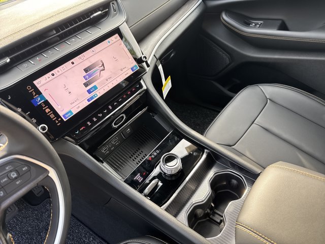 New 2026 Jeep Grand Cherokee Limited AWD/4WD image 27