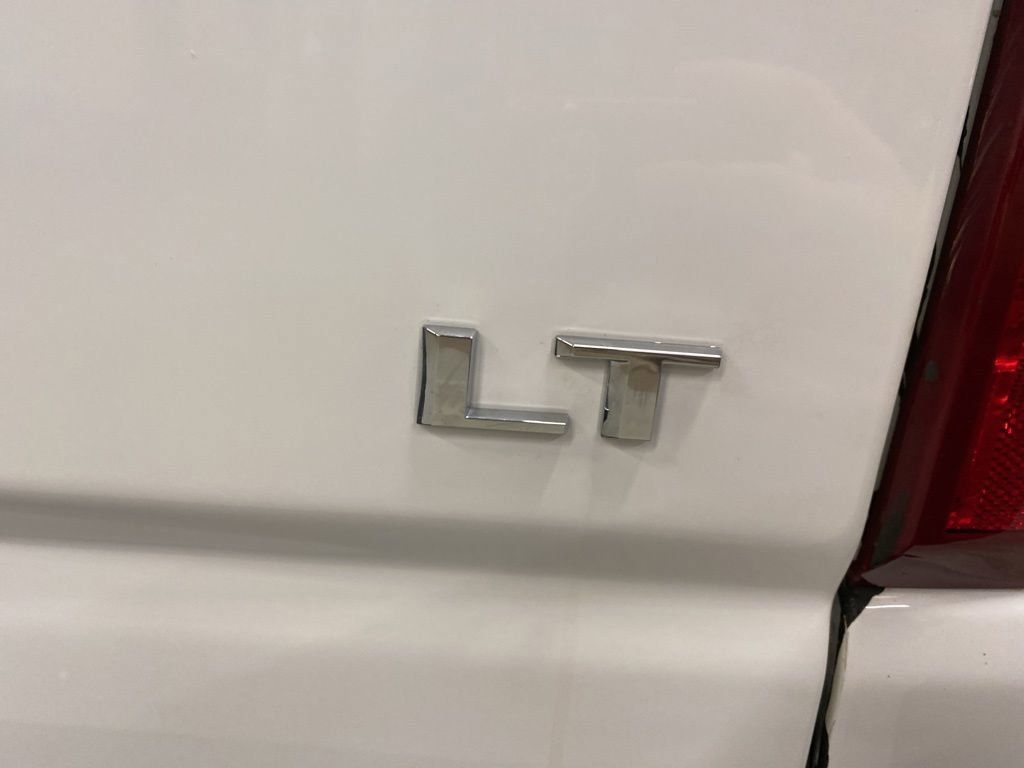 Used 2024 Chevrolet Silverado 2500 LT image 28