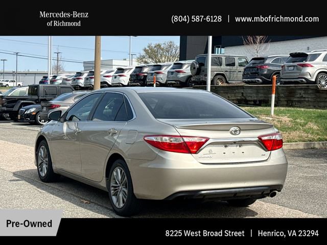Used 2017 Toyota Camry SE w/ Moonroof Package image 15