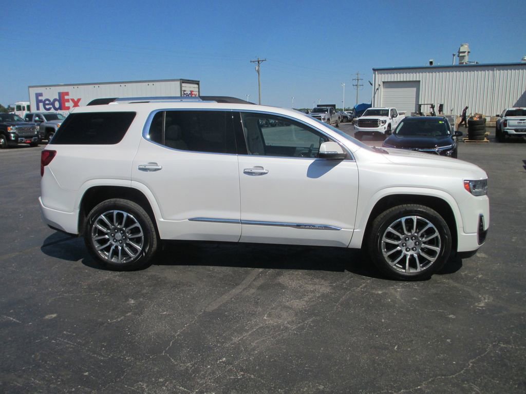 Used 2021 GMC Acadia Denali w/ Denali Technology Package AWD/4WD image 5