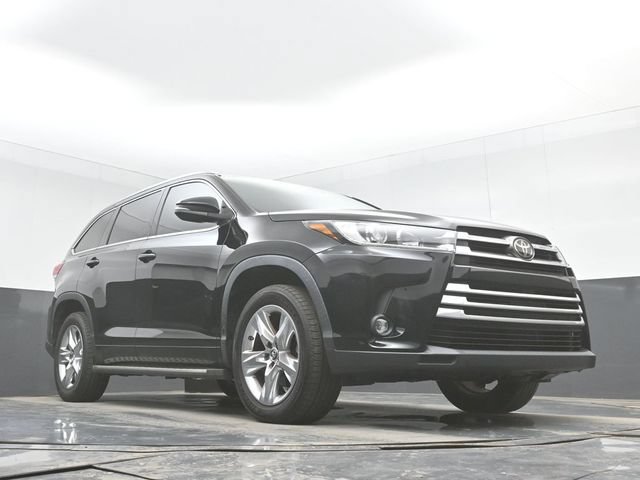 Used 2019 Toyota Highlander Limited FWD image 45