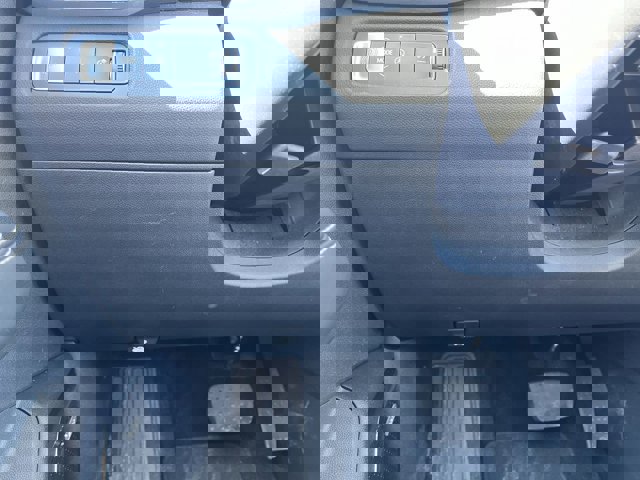 Used 2025 GMC Acadia Elevation image 18