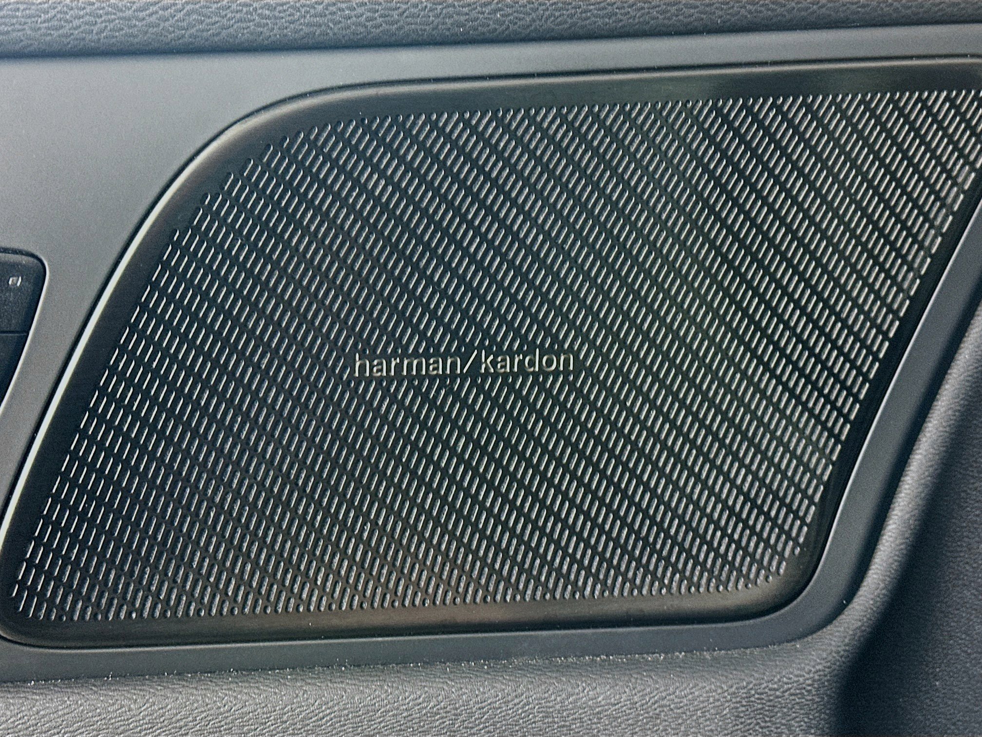 Used 2024 Volvo S60 T8 Plus w/ Climate Package image 16