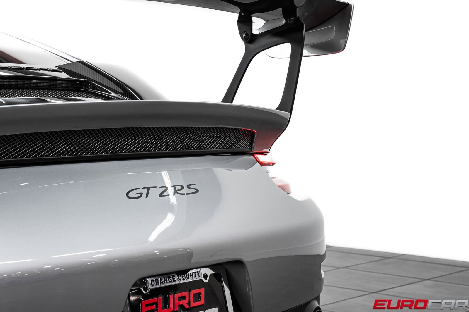 Used 2018 Porsche 911 GT2 RS image 24