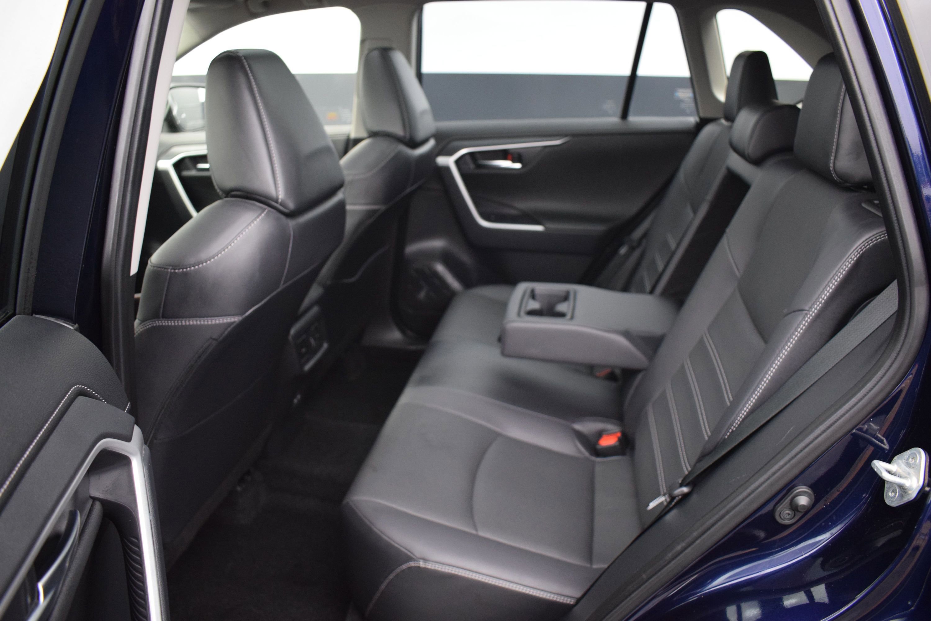 Used 2024 Toyota RAV4 Limited w/ Advanced Technology Package AWD/4WD image 14