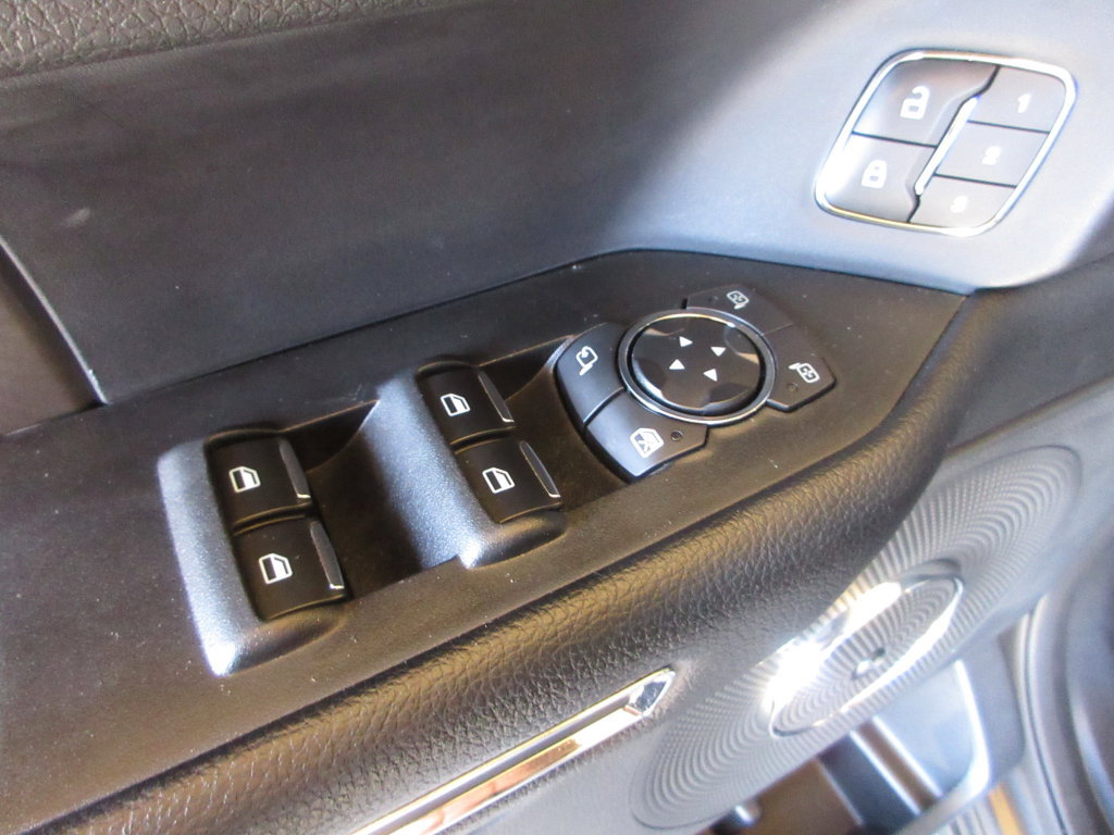 Used 2020 Ford Expedition Max Limited w/ Equipment Group 303A AWD/4WD image 11