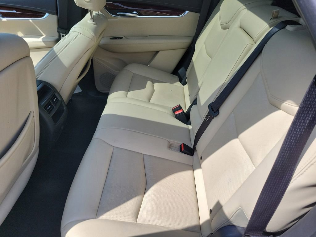 Used 2017 Cadillac XT5 Premium Luxury w/ Advanced Security Package FWD image 26