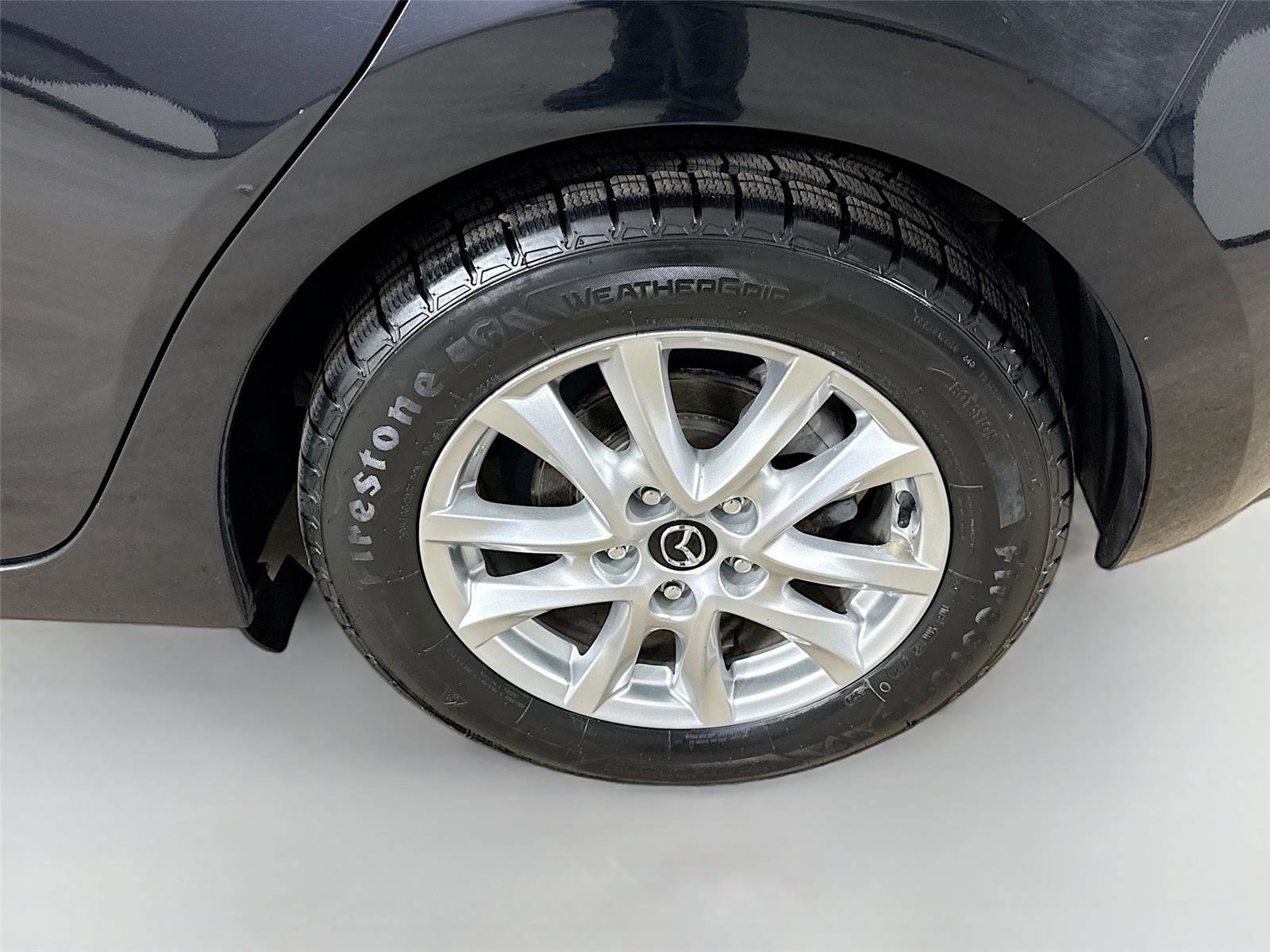 Used 2016 MAZDA MAZDA3 i Sport w/ Preferred Equipment Package image 28