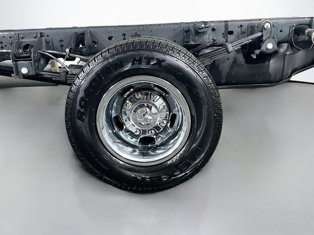New 2026 RAM 3500 Tradesman w/ Chrome Appearance Group A AWD/4WD image 16