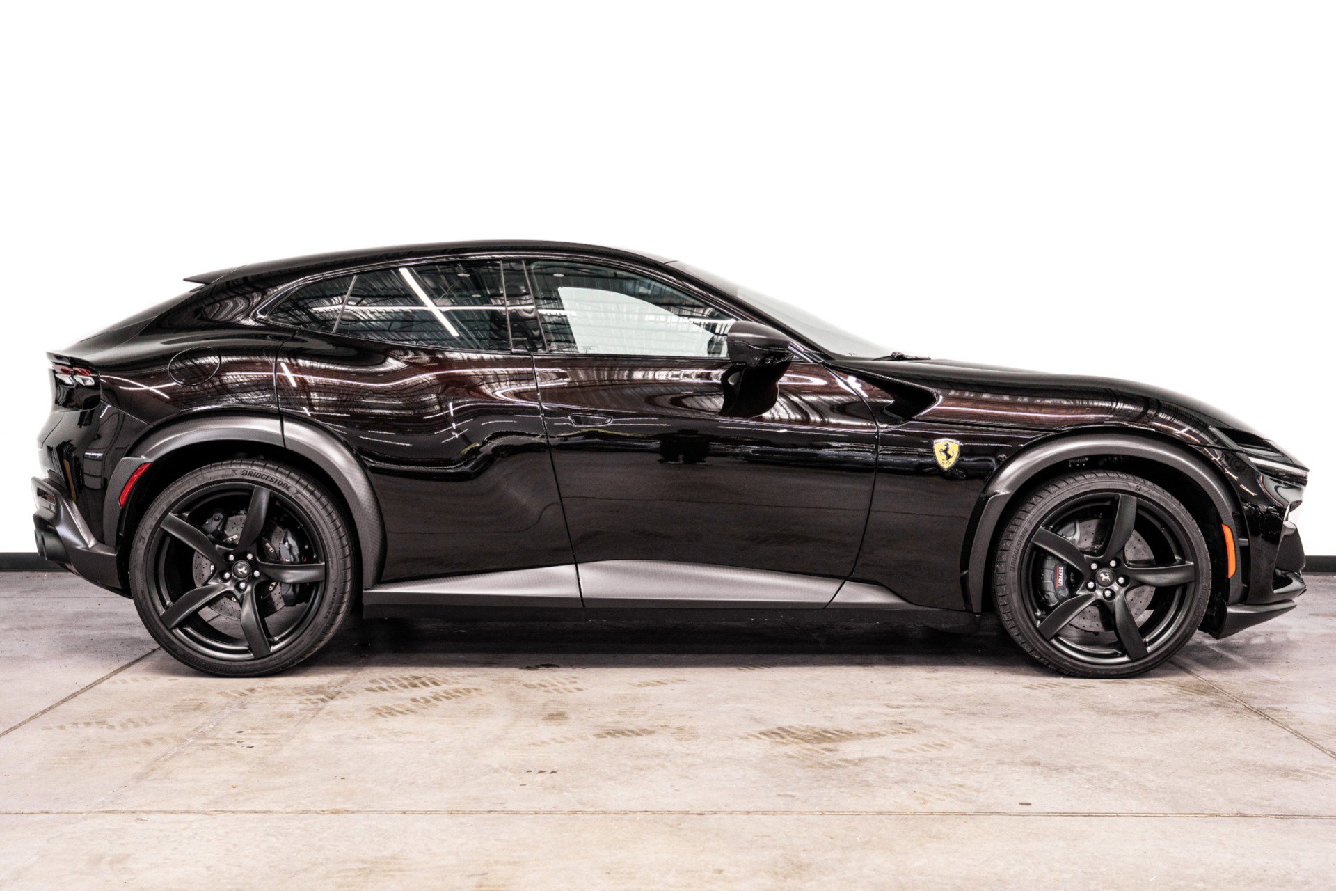Used 2024 Ferrari Purosangue AWD/4WD image 44