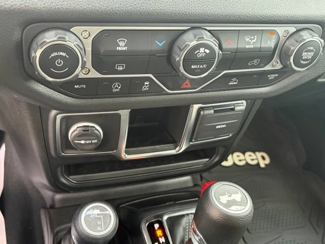 Used 2024 Jeep Wrangler Sport AWD/4WD image 20