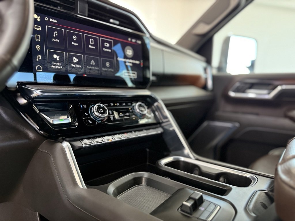 Used 2024 GMC Sierra 2500 Denali w/ Denali Reserve Package image 33
