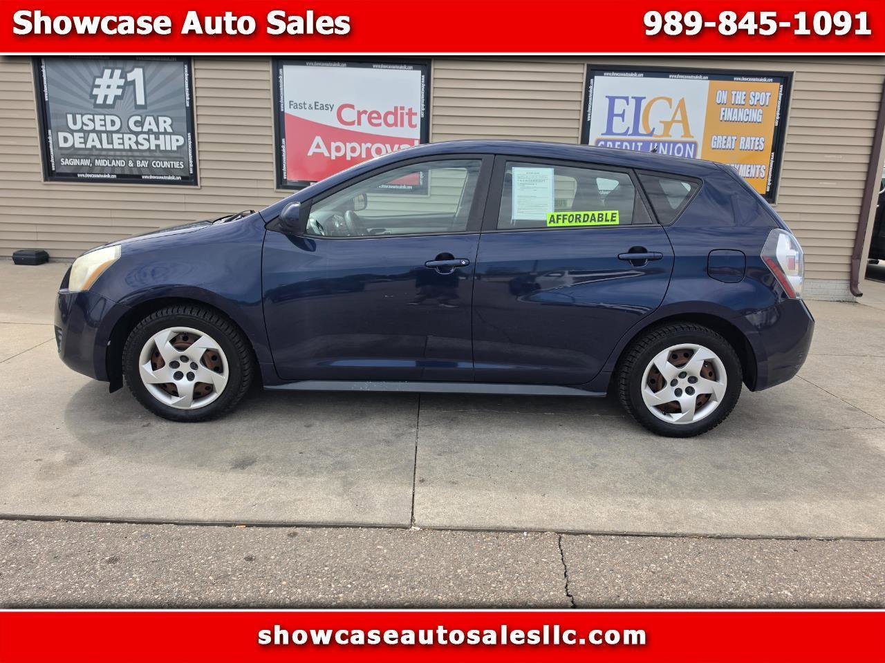 Used 2009 Pontiac Vibe w/ Preferred Package FWD image 1