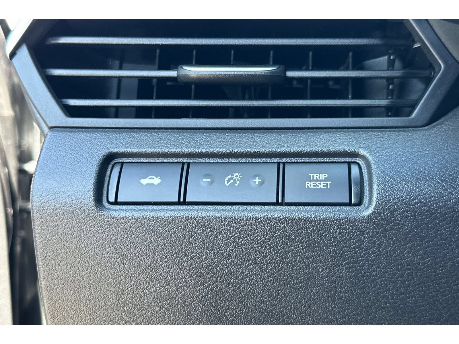 Used 2023 Nissan Altima 2.5 SV FWD image 41