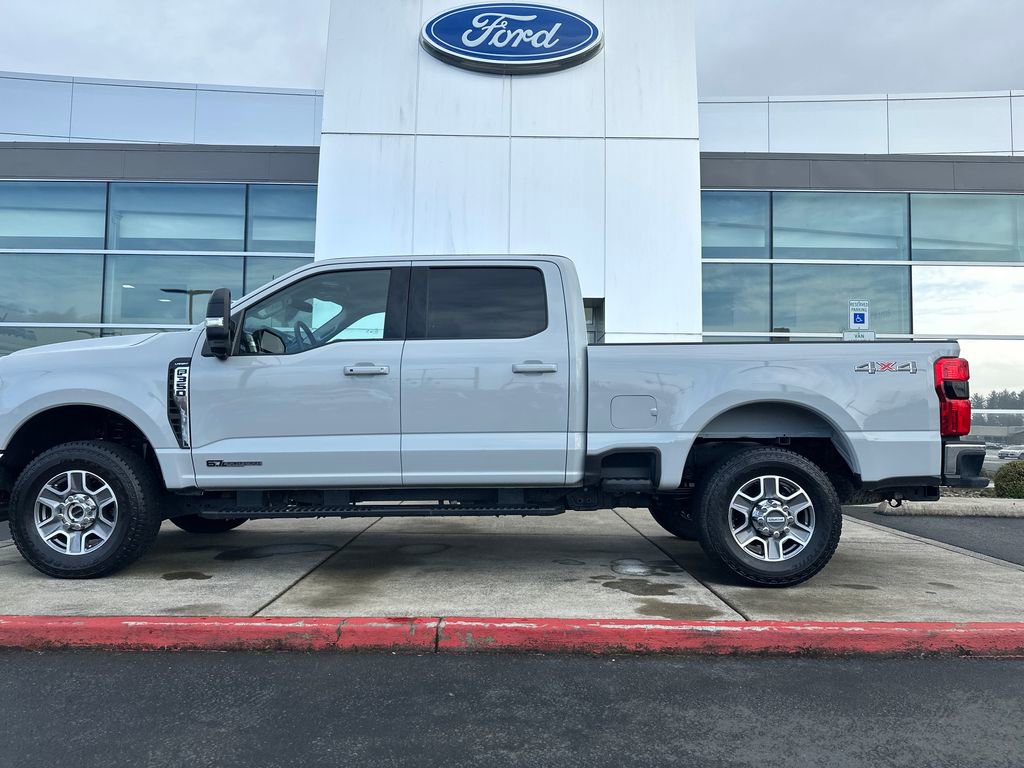 Used 2025 Ford F350 Lariat w/ Camper Package