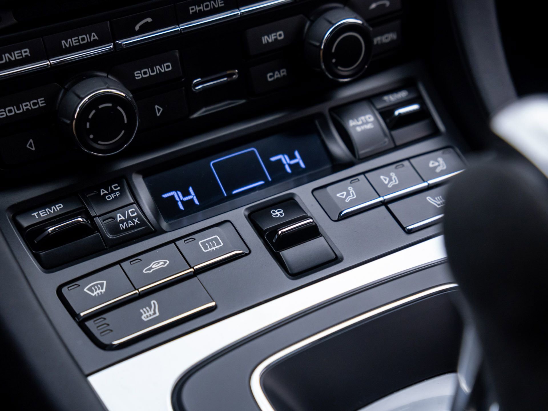 Certified 2015 Porsche Cayman GTS image 25