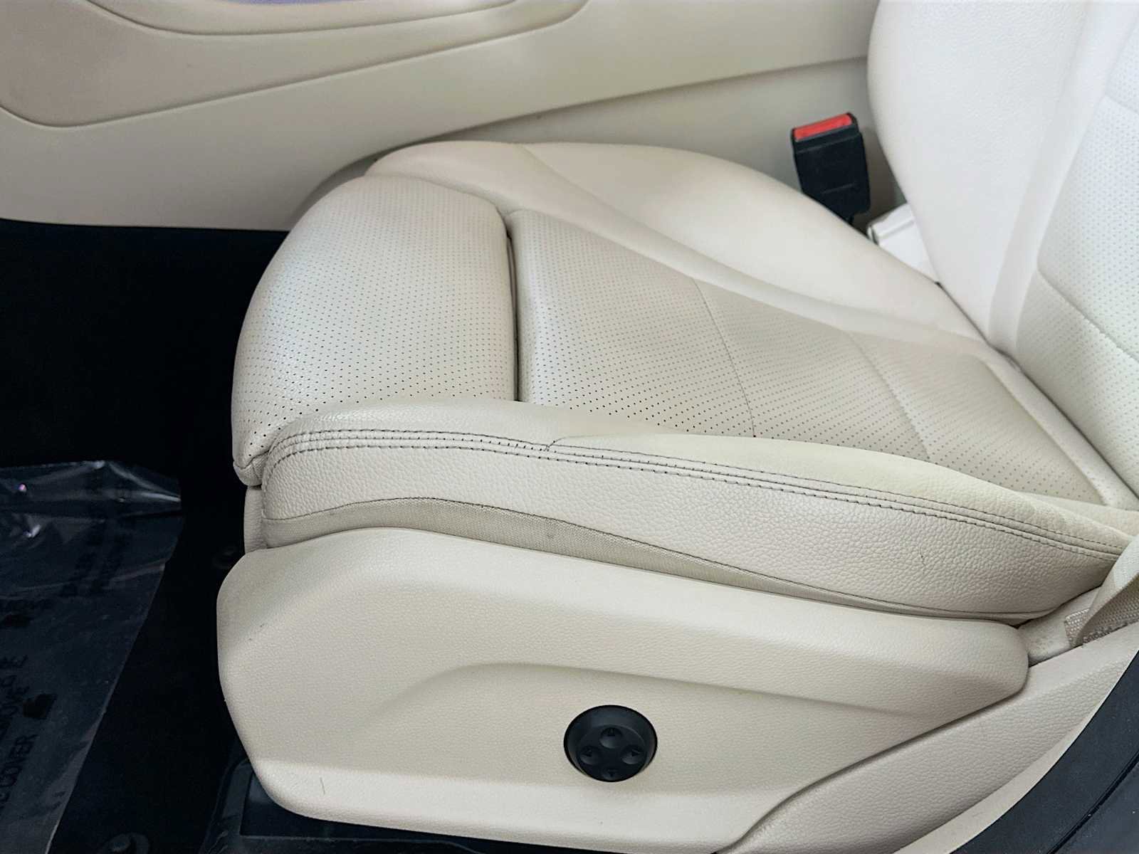 Used 2021 Mercedes-Benz GLC 300 GLC 300 image 18